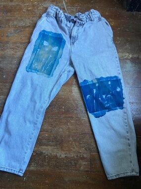 Woman’s Customized one of a kind Distressed Sun Print Zara Jeans Size 6